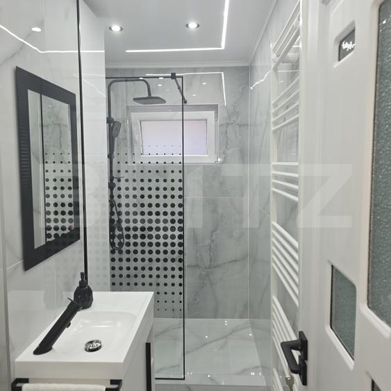Apartament 3 camere, 62 mp, zona Shopping City