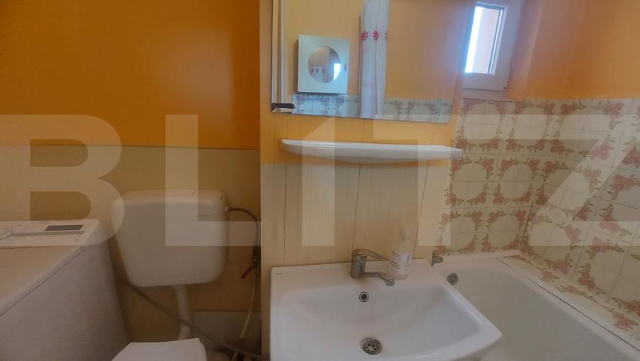 Apartament 3 camere, 67 mp, zona Simeria