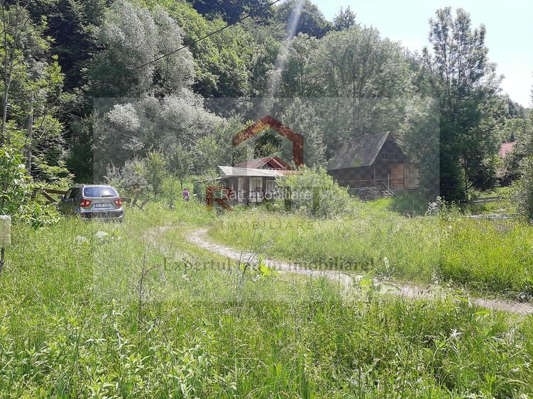 Casă individuală 6 camere de vânzare Brăduleț Argeș Complex Cabane - 30