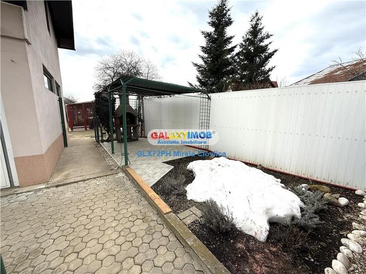 Vanzare Casa Vila cu spatiu comercial chiar in Centru - 19