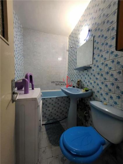 APARTAMENT 2 CAMERE DECOMANDAT / AUCHAN TITAN