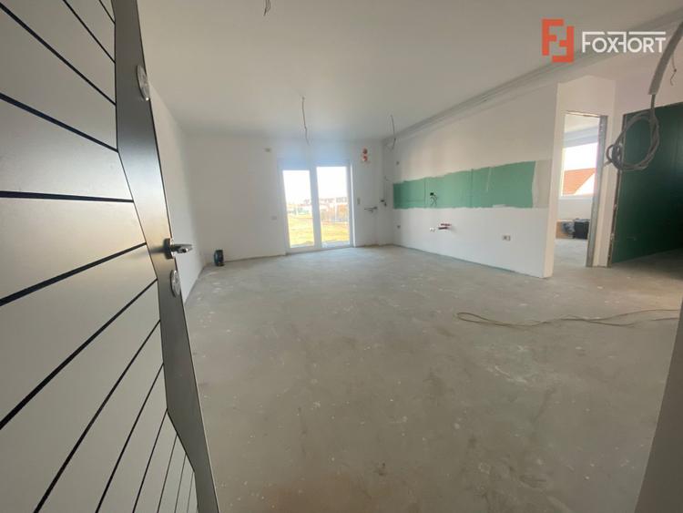 Apartament cu 3 camere si 2 bai, etajul 2 - zona Chisoda