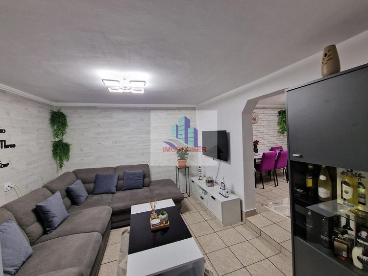 Casa P+M in zona Dealuri Oradea - ideala pentru 2 familii!