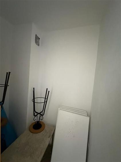 Resita, Apt. 3 Cam, Cf.1 Decom. Central