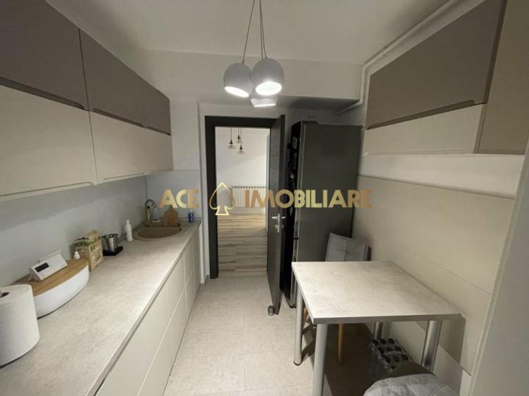 2 Camere de inchiriat | Alba Iulia | Metrou | Centrala | Parcare