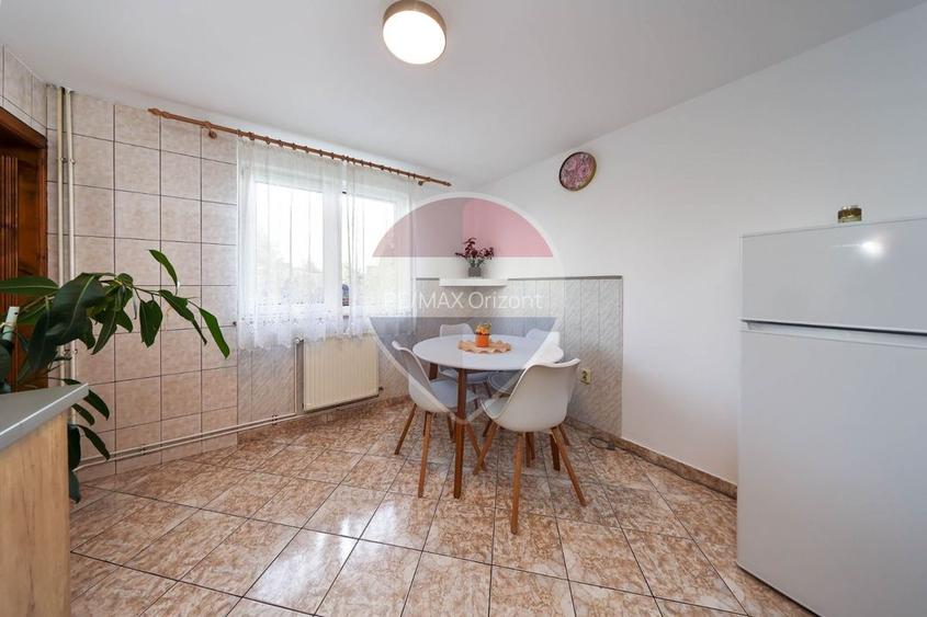 Casa  cu gradina  Sacele -Zona centrala - 29