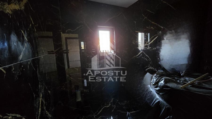 Casa de vanzare spatioasa, 5 camere si 3 bai, Giarmata, Comision 0