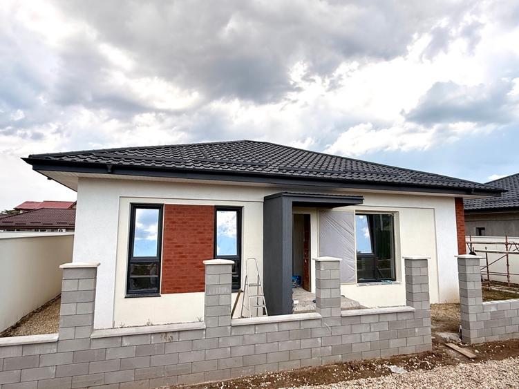 Casa Bragadiru, Parter, 4 camere, 400 mp teren