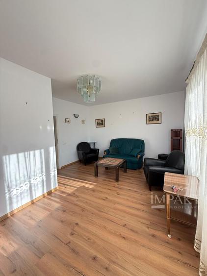 Apartament 3 camere Zorilor cu parcare 71 m2