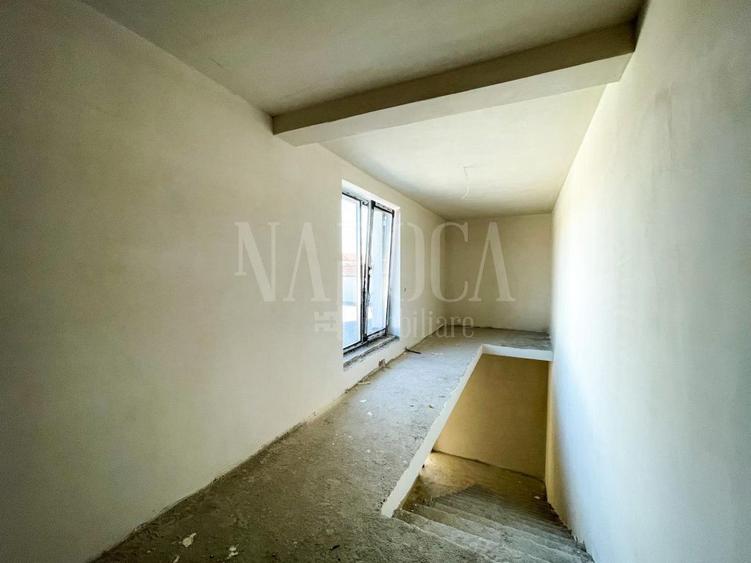 Casa 4 camere de vanzare in Floresti