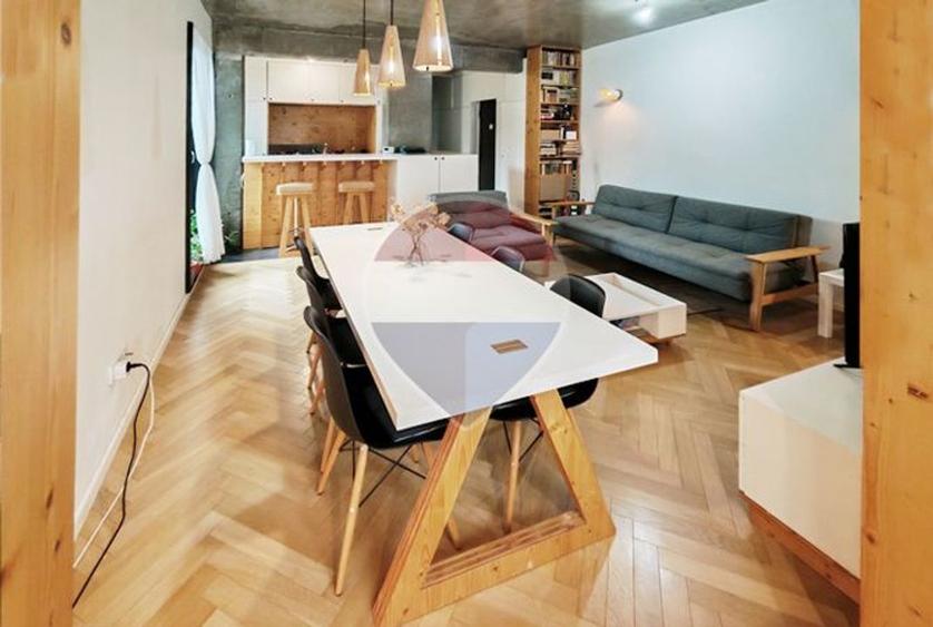 Apartament cu terasă de 27.5 mp, parcare și panoramă, Șchei