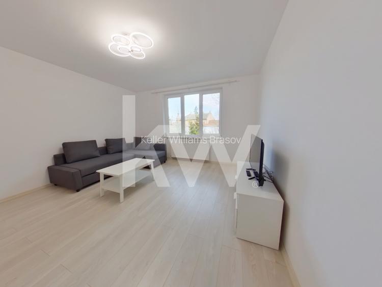 Închiriere apartament cu 2 camere, renovat si spatios- Strada Lungă - 2