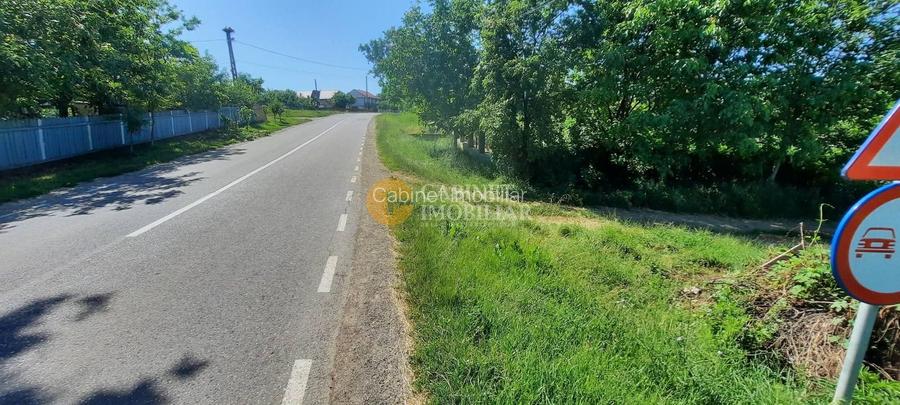 🏡Teren intravilan 900 mp - Voinesti,la strada principală 🏡 - 4