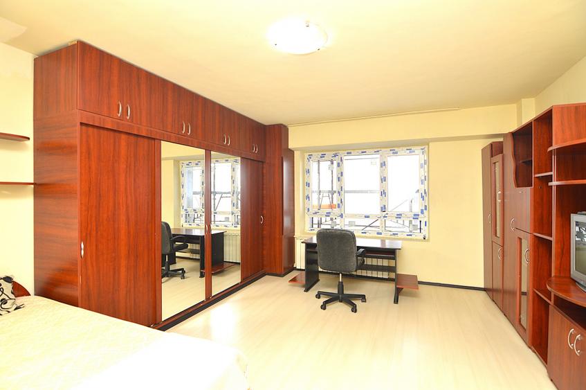 VANZARE APARTAMENT 2 CAMERE UNIRII – MIRCEA VODA