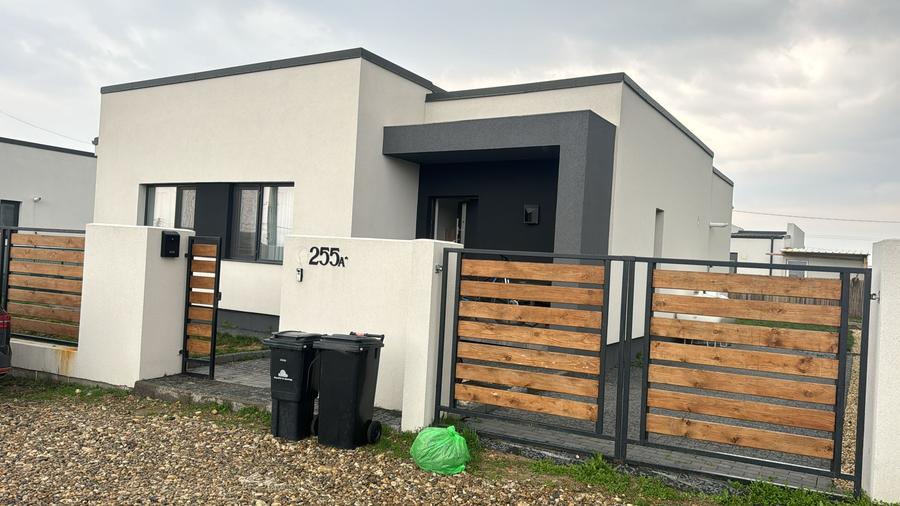Casă de Vânzare Dr. Carnabel – Mobilată Complet, 120 mp, Teren 400 mp