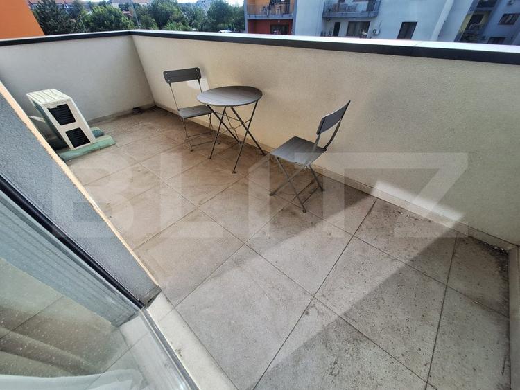 Apartament 2 camere ,decomandat, zona Torontalului
