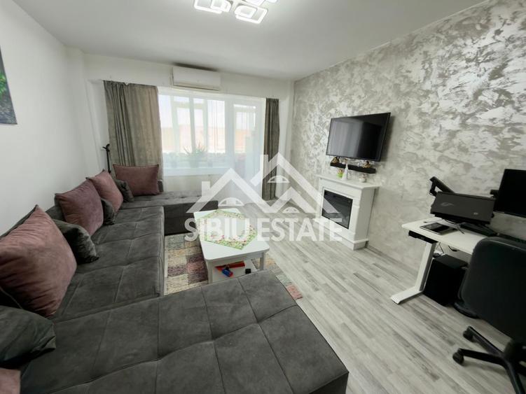 Apartament 75 mp. 3 camere 3 balcoane decomandat in Sibiu- Terezian