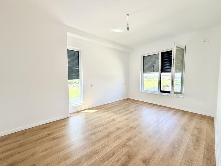 Duplex de exceptie cu 5 camere - zona premium - Mosnita Noua