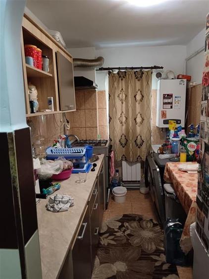 Apartament 2 camere zona Baza 3