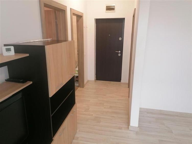 LUX Bloc Nou zona Girocului Termen Scurt