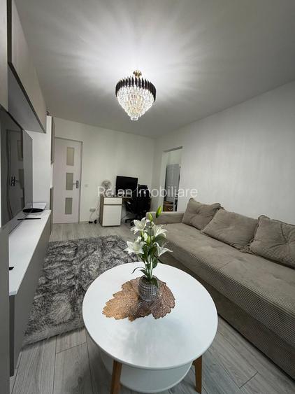 Vanzare apartament 2 camere in Galati, Micro 38, etaj 1, renovat si mobilat - 4