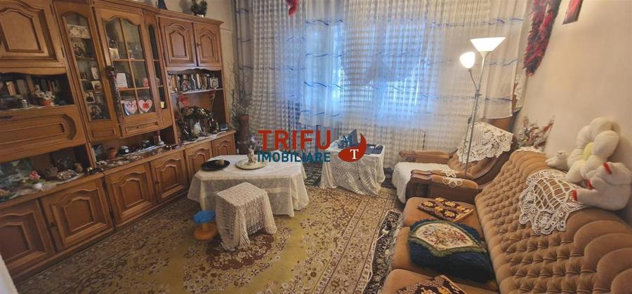 Garsoniera de vanzare zona Ampoi