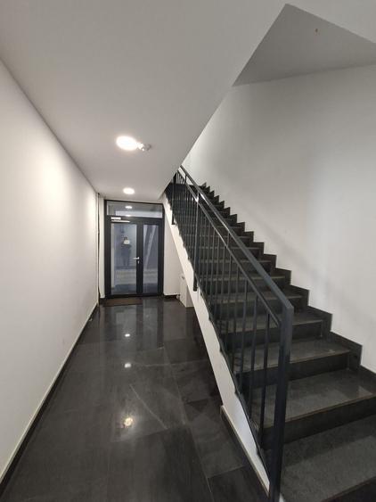 Spațiu pretabil birouri/cabinete medicale