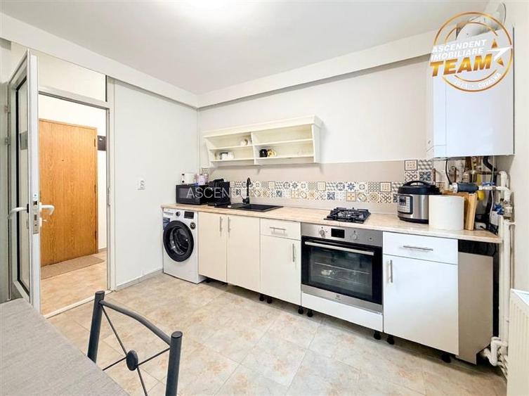 Proprietate si cu acces privat, 50mp, rezidential/ birouri/ comercial, Central,