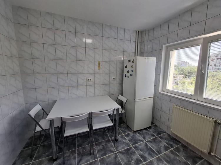 Apartament 2 camere Huedin- Centrala Propie