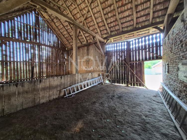 Casa individuala cu teren generos – 8.356 mp – Tichindeal, jud. Sibiu - 38