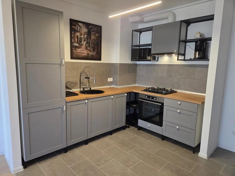3 Camere / Chitila / Colosseum / Atria Urban Resort