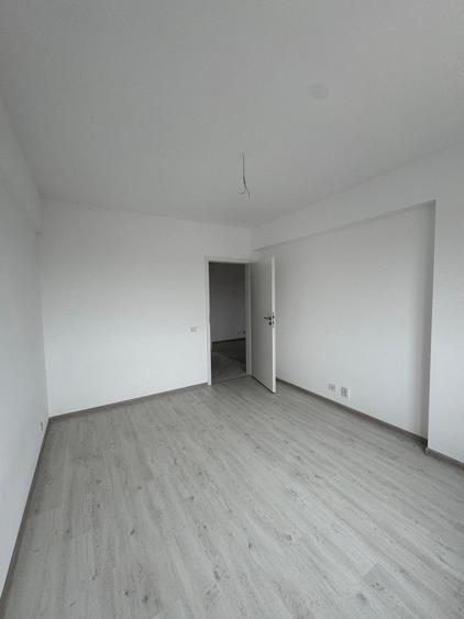 VANZARE APARTAMENT 44 MP-NOU-COMISION 0%-BLOC MIC CU LIFT-DIRECR DEZVOLTATOR