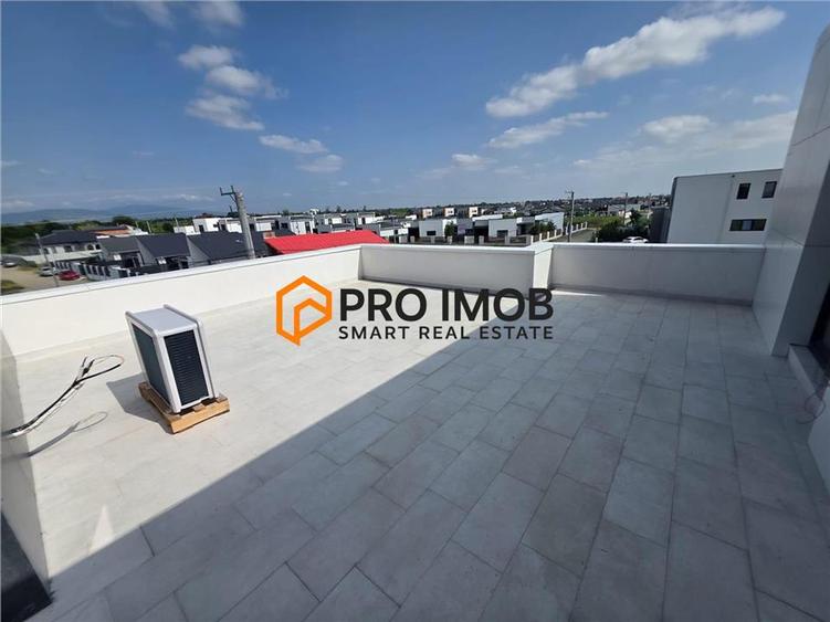 Patru unitati locative apartament tip Penthouse zona Campineanca