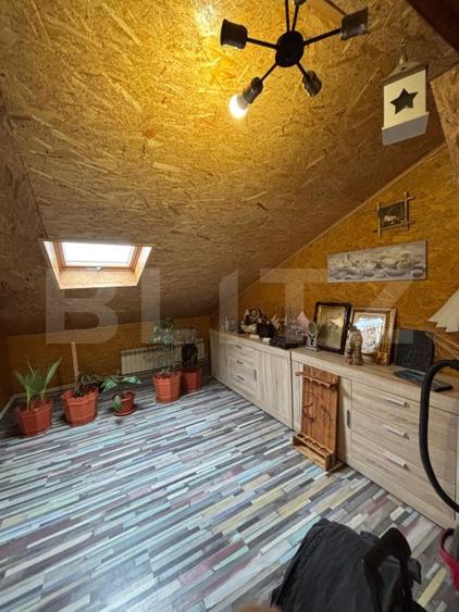 Casa cu 5 camere, 550 mp, teren de 800 mp, zona Salcea
