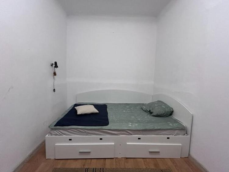 Garsoniera Udristei Cu Centrala Proprie
