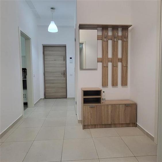 Apartament mobilat, 2 camere decomandate, loc de parcare, Urban Pentha