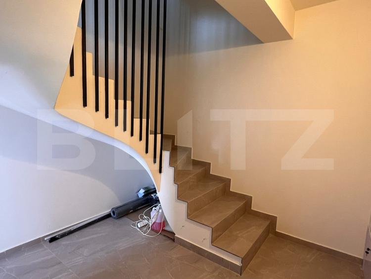 Duplex 5 camere, Lux, 157 mp, 100 mp curte, Manastur