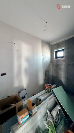 Duplex intreg, cu 6 camere, parter - 144 mp, zona Sacalaz