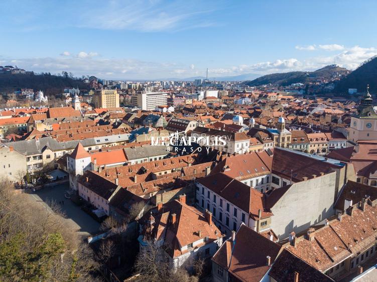 Apartament 2 camere | Piața Sfatului – Centrul Istoric | 50 mp - 23