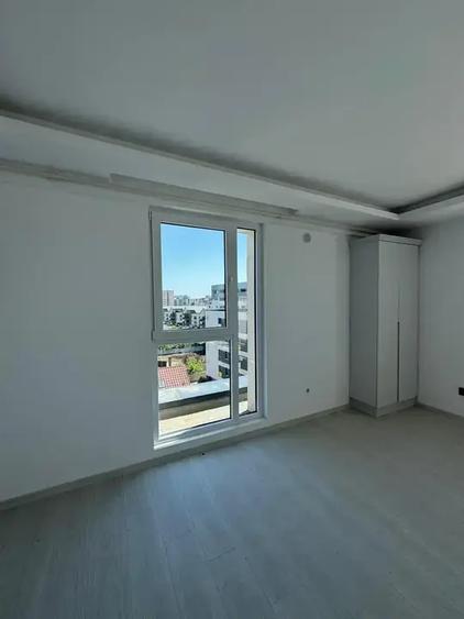 APARTAMENT 2 CAMERE GATA DE MUTARE PALLADY METROU 15 MN NICOLAE TECLU