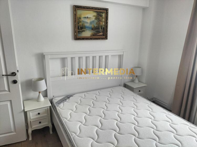 Apartament 3 camere 2 bai, parcare, CETATE mobilat si utilat complet