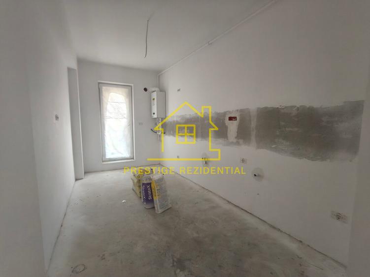 2 Camere / Premium / 62mp / Titan-Pallady-Metrou / Etaj 2