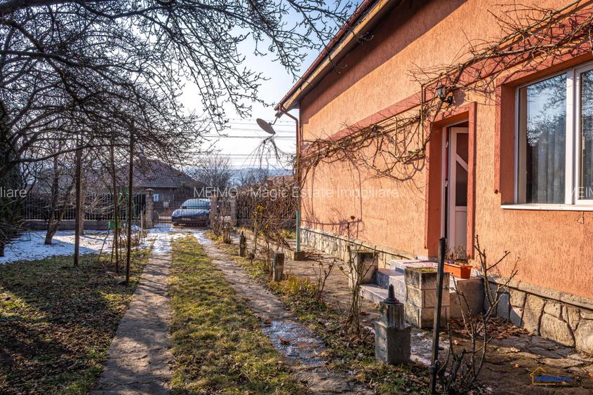 Casa spațioasă din Comănești – locuință pentru familii mari sau sediu de firma? - 2