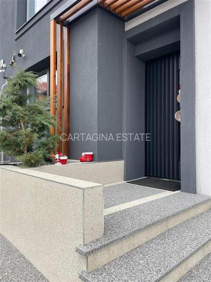 Vila tip duplex P+2   Scoala Americana   comision 0 - 3