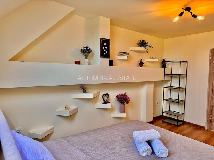 Apartament generos cu 2 camere, curte proprie – Strada Podului, Sibiu