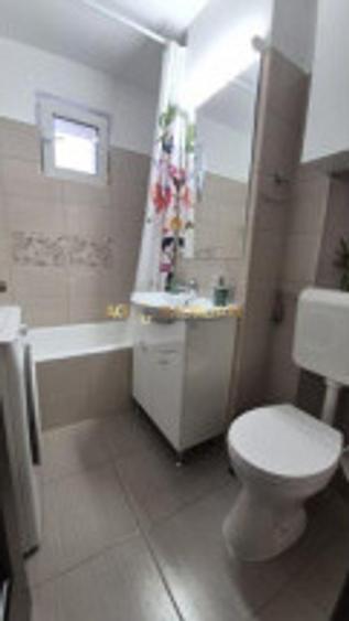 Garsoniera de inchiriat | Titan | Metrou | Mobilat