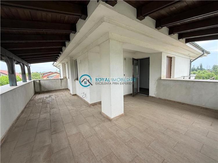 Royal Imobiliare - Vanzare Vila P+1 Bucov