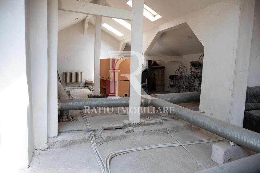 Spatiu Comercial | Etajul 1 + Mansarda | Decebal | 300 mp | Oradea