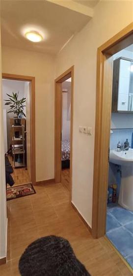 Decomandat cu 2 bai cu loc de parcare inclus