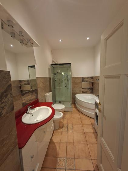 Central , apartament confortabil